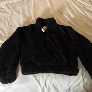 Aeropostale black fleece pullover